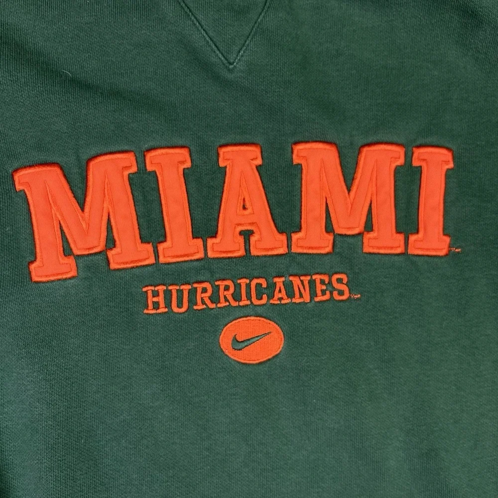 Vintage Nike Miami Hurricanes Center Swoosh Embroidered Faded Sweatshirt Sweater